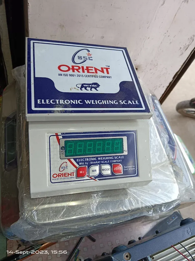 Digital weighing scales and machines